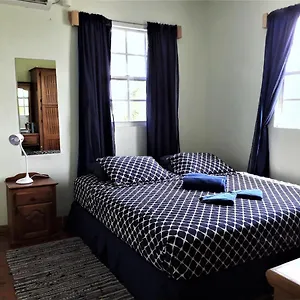 Guest house Miller's, Buccoo